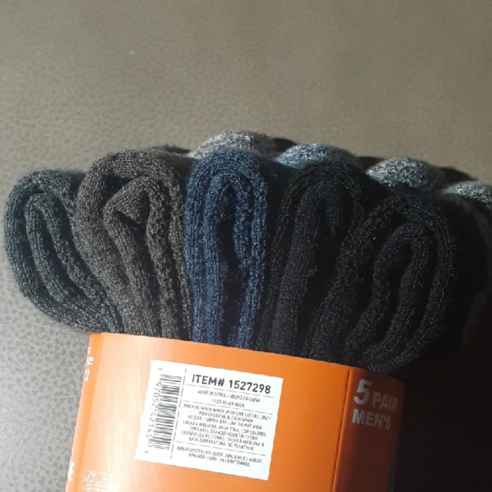 Weatherproof Men's Black and Gray Crew Socks - 5 Pair - Size: 6-12 - Picture 5 of 5